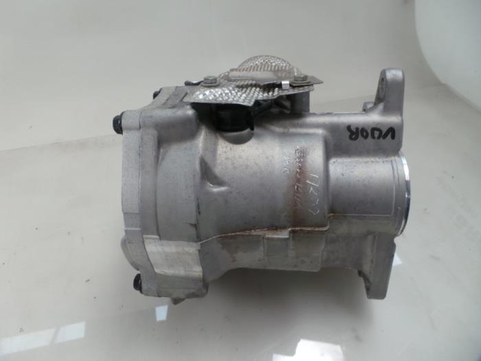 Fördelningslåda 4x4 från en Land Rover Discovery Sport (LC) 2.0 Si4 16V 2015