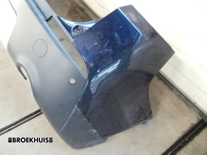 Bakre stötfångare från en Land Rover Discovery Sport (LC) 2.0 Si4 16V 2015