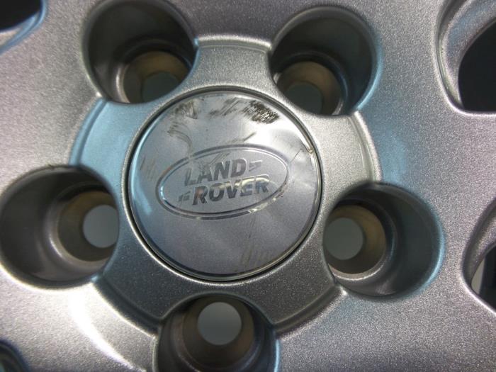 Sporthjulsuppsättning + däck från en Land Rover Discovery Sport (LC) 2.0 Si4 16V 2015