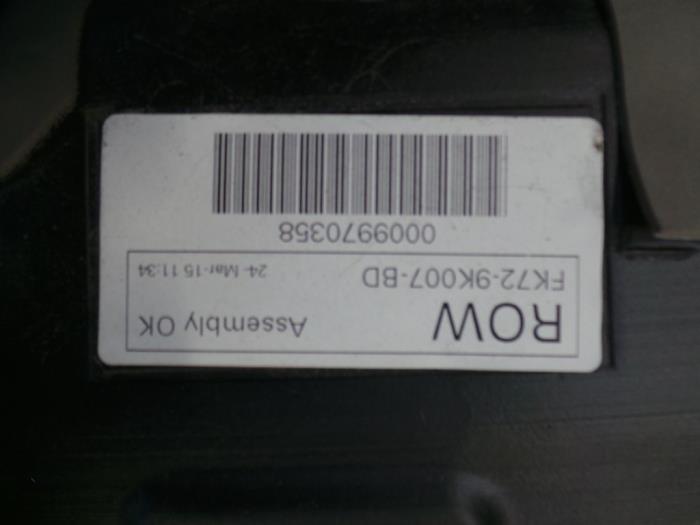 Tank från en Land Rover Discovery Sport (LC) 2.0 Si4 16V 2015