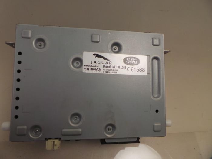 Radiomodul från en Land Rover Discovery Sport (LC) 2.0 Si4 16V 2015