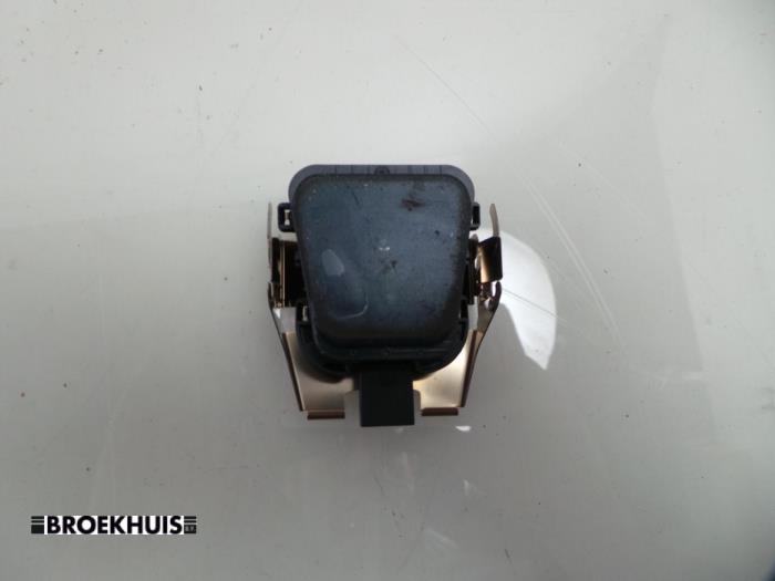 Regnsensor från en Land Rover Discovery Sport (LC) 2.0 Si4 16V 2015