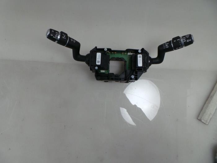 Spak, rattstång från en Land Rover Discovery Sport (LC) 2.0 Si4 16V 2015