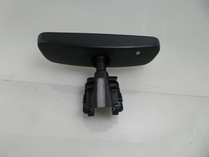 Backspegel från en Land Rover Discovery Sport (LC) 2.0 Si4 16V 2015