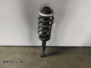 Begagnade Stötdämparstång, vänster fram Skoda Superb (3U4) 1.9 TDI 130 PD Pris € 35,00 Marginaltabell erbjuds av Autobedrijf Broekhuis B.V.