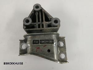 Begagnade Motorfäste Fiat Ducato (250) 2.3 D 120 Multijet Pris € 15,00 Marginaltabell erbjuds av Autobedrijf Broekhuis B.V.