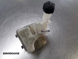 Begagnade Expansionskärl Renault Laguna II Grandtour (KG) 1.9 dCi 100 Pris € 10,00 Marginaltabell erbjuds av Autobedrijf Broekhuis B.V.