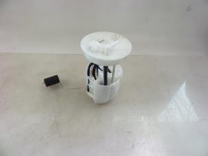 Begagnade Elektrisk bränslepump Mazda CX-3 (DJ/DK) 2.0 SkyActiv-G 120 Pris € 60,00 Marginaltabell erbjuds av Autobedrijf Broekhuis B.V.