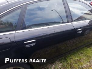 Begagnade Bakdörr, 4-dörrars, höger Audi S6 (C6) 5.2 V10 40V Pris € 200,00 Marginaltabell erbjuds av Pijffers B.V. Raalte