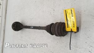 Gebruikte Steekas rechts-achter BMW 1 serie (E87/87N) 118d 16V Prijs € 35,00 Margeregeling aangeboden door Pijffers B.V. Raalte