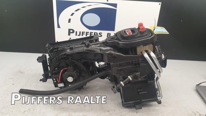 Värmarhus från en Volkswagen Crafter (SY) 2.0 TDI 4Motion 2020