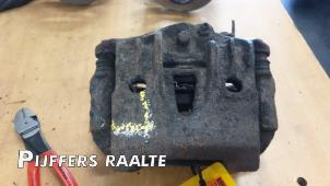 Begagnade Främre bromsok, vänster Volkswagen Transporter T4 1.9 TD Pris € 50,00 Marginaltabell erbjuds av Pijffers B.V. Raalte