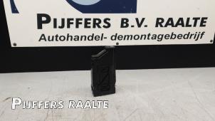 Gebruikte Regelunit Multi Media Volkswagen Transporter T5 2.0 TDI BlueMotion Prijs € 109,81 Inclusief btw aangeboden door Pijffers B.V. Raalte