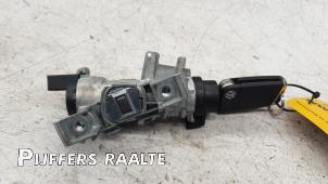 Gebruikte Kontaktslot + Sleutel Volkswagen Tiguan (AD1) 2.0 TDI 16V BlueMotion Technology SCR Prijs € 30,25 Inclusief btw aangeboden door Pijffers B.V. Raalte