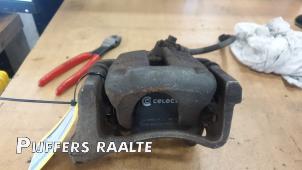 Używane Zacisk hamulcowy lewy tyl Seat Alhambra (7N) 1.4 TSI 16V Cena € 181,50 Z VAT oferowane przez Pijffers B.V. Raalte