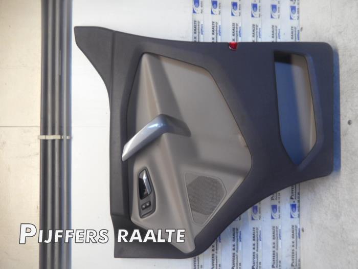 Deurplaat 2Deurs links van een Ford Tourneo Custom  2013