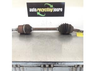 Begagnade Drivaxel, vänster fram Ford Transit 2.2 TDCi 16V Pris € 35,00 Marginaltabell erbjuds av Autorecycling Joure B.V.