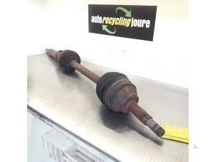 Begagnade Drivaxel, höger fram Ford Transit 2.2 TDCi 16V Pris € 35,00 Marginaltabell erbjuds av Autorecycling Joure B.V.