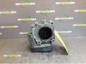 Gebruikte Gasklephuis Opel Zafira (M75) 2.2 16V Direct Ecotec Prijs € 29,99 Margeregeling aangeboden door Autorecycling Joure B.V.