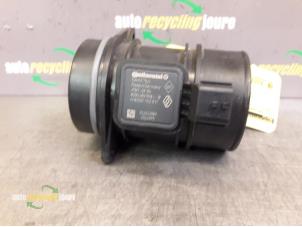 Gebruikte Luchtmassameter Renault Clio III (BR/CR) 1.5 dCi FAP Prijs € 15,00 Margeregeling aangeboden door Autorecycling Joure B.V.