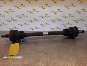 Gebruikte Steekas links-achter Mercedes C Sportcoupé (C203) 1.8 C-200K 16V Prijs € 35,00 Margeregeling aangeboden door Autorecycling Joure B.V.