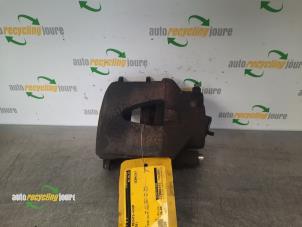 Begagnade Främre bromsok, höger Volkswagen Golf VI (5K1) 1.6 Pris € 12,49 Marginaltabell erbjuds av Autorecycling Joure B.V.