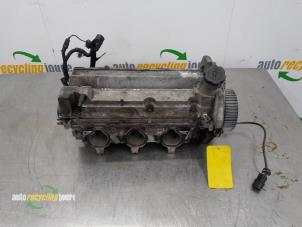 Gebruikte Cilinderkop Kia Sorento I (JC) 3.5 V6 24V Prijs € 300,00 Margeregeling aangeboden door Autorecycling Joure B.V.