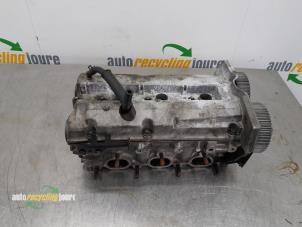 Gebruikte Cilinderkop Kia Sorento I (JC) 3.5 V6 24V Prijs € 300,00 Margeregeling aangeboden door Autorecycling Joure B.V.