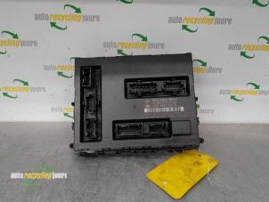 Begagnade Inbyggd dator Mercedes B (W245) 1.5 B-150 16V Pris € 49,99 Marginaltabell erbjuds av Autorecycling Joure B.V.