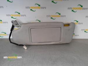 Begagnade Solskydd Volvo V40 (VW) 1.9 D Pris € 19,99 Marginaltabell erbjuds av Autorecycling Joure B.V.