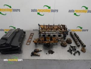 Begagnade Topplock BMW 3 serie (E90) 318i 16V Pris € 349,00 Marginaltabell erbjuds av Autorecycling Joure B.V.