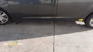 Begagnade Tröskel, vänster Ford Focus 3 Wagon 1.5 TDCi Pris på förfrågan erbjuds av Autorecycling Joure B.V.