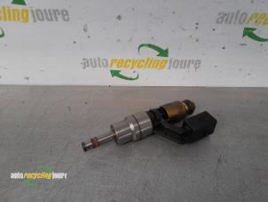 Gebruikte Injector (benzine injectie) Volkswagen Golf V (1K1) 1.6 FSI 16V Prijs € 19,99 Margeregeling aangeboden door Autorecycling Joure B.V.