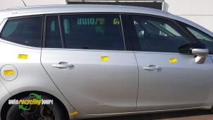 Begagnade Bakdörr, 4-dörrars, höger Opel Zafira Tourer (P12) 1.6 CDTI 16V ecoFLEX 134 Pris € 675,00 Marginaltabell erbjuds av Autorecycling Joure B.V.