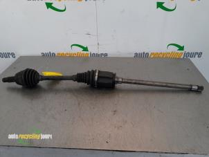 Używane Os napedowa prawy przód BMW X5 (E70) 3.0sd 24V Cena € 175,00 Procedura marży oferowane przez Autorecycling Joure B.V.