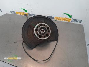 Gebruikte Asschenkel links-achter Mercedes C Estate (S204) 2.2 C-200 CDI 16V BlueEFFICIENCY Prijs € 49,99 Margeregeling aangeboden door Autorecycling Joure B.V.