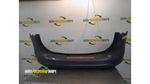 Używane Zderzak tylny Ford B-Max (JK8) 1.0 EcoBoost 12V 100 Cena na żądanie oferowane przez Autorecycling Joure B.V.