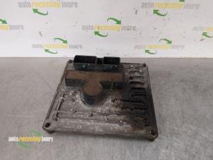 Begagnade Dator, automatisk växellåda Citroen C2 (JM) 1.4 Pris € 174,99 Marginaltabell erbjuds av Autorecycling Joure B.V.