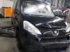 Motor van een Peugeot Partner 2009