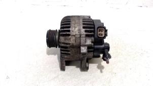 Begagnade Dynamo Hyundai Accent Pris € 50,00 Marginaltabell erbjuds av Van der Ven Autorecycling B.V.