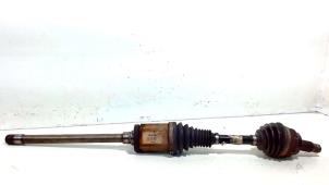 Begagnade Drivaxel, höger fram BMW 3-Serie Pris € 50,00 Marginaltabell erbjuds av Van der Ven Autorecycling B.V.