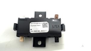 Używane Antena Mercedes S-Klasse Cena € 20,00 Procedura marży oferowane przez Van der Ven Autorecycling B.V.