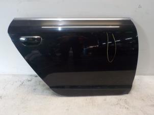 Begagnade Bakdörr, 4-dörrars, höger Audi S6 Pris € 45,00 Marginaltabell erbjuds av Van der Ven Autorecycling B.V.