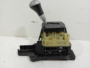 Begagnade Växlingsmekanism Mercedes B-Klasse Pris € 75,00 Marginaltabell erbjuds av Van der Ven Autorecycling B.V.