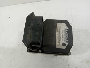 Begagnade ABS-pump Toyota Corolla Verso Pris € 70,00 Marginaltabell erbjuds av Van der Ven Autorecycling B.V.