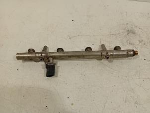 Begagnade Bränslefördelare Audi A4 Pris € 30,00 Marginaltabell erbjuds av Van der Ven Autorecycling B.V.