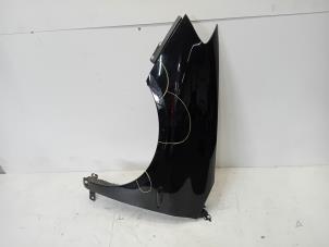 Gebruikte Spatbord links-voor Lancia Delta Prijs € 75,00 Margeregeling aangeboden door Van der Ven Autorecycling B.V.