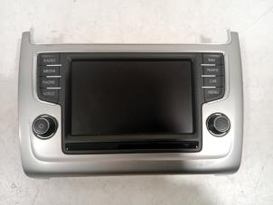 Gebruikte Navigatie Display Volkswagen Polo Prijs € 200,00 Margeregeling aangeboden door Van der Ven Autorecycling B.V.
