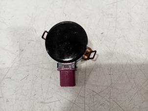 Begagnade Regnsensor Polestar 2 Pris € 45,00 Marginaltabell erbjuds av Van der Ven Autorecycling B.V.