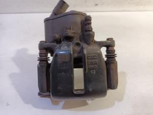 Begagnade Bakre bromsok, vänster Audi S6 Pris € 125,00 Marginaltabell erbjuds av Van der Ven Autorecycling B.V.